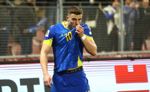 Emotivne scene iz Cardiffa: Demirović u suzama i zagrljaju svoje porodice