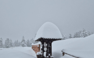 Teslić pod metarskim snježnim pokrivačem, oglasio se BH Meteo: Do ponedjeljka i do blizu 2m snijega