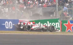 Nemile scene iz Japana: Britanski vozač Formule 1 doživio nesreću, sekunde ga dijelile od katastrofe