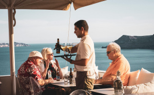 "Za ovakvu platu niko normalan neće raditi": Za sezonski posao na Jadranu nude platu od 1.450 eura