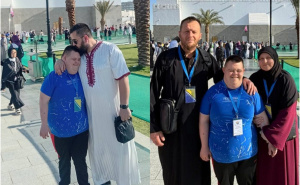 Dobri ljudi mu ispunili najveću želju: Dječak Ahmed otputovao na umru