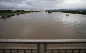 Šokantan slučaj u BiH: Jučer uočeno tijelo kako pluta Savom, danas izvučeno i prevezeno u mrtvačnicu