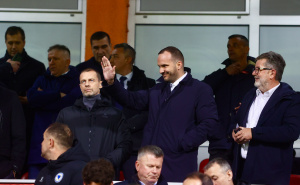 Uoči "duela sudbine" na Bilinom polju: Na tribinama snimljen Vico Zeljković sa Aleksandrom Čeferinom