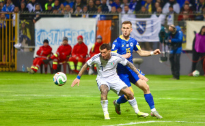 Poluvrijeme u Zenici: Italijani imaju gol prednosti, BiH ravnopravna i sa igračem više