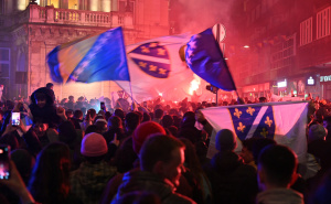 Cijelo Sarajevo na nogama: Pogledajte slavlje građana ispred Vječne vatre