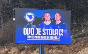 Osvanuo veliki bilbord na ulazu u grad: "Ovo je Stolac! Ponosni na Harisa i Nikolu"
