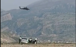 Iranci iz automatskog oružja pucaju na američke helikoptere koji tragaju za pilotom