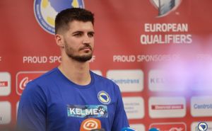 Nikola Vasilj otvoreno o sukobu s Donnarummom: "Pokušao mi je pocijepati papir sa informacijama"