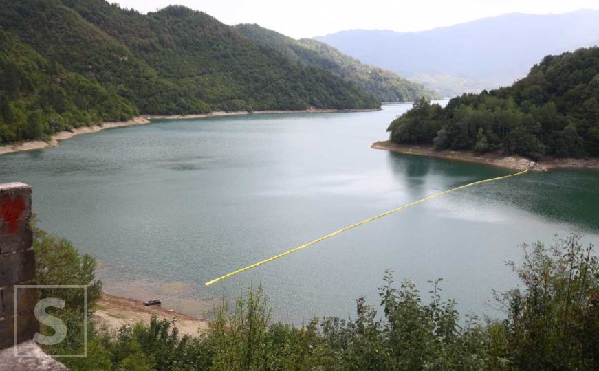 Sjećanje na hercegovačku tragediju: Dan kad je 36 života zauvijek ugašeno u Jablaničkom jezeru