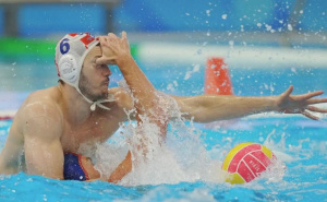 Uznemirujuća scena na Svjetskom kupu: Vaterpolista Luka Bukić skoro ostao bez oka