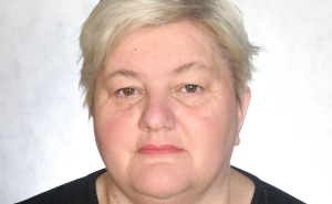 Pomozi.ba | Dobri ljudi, telefone u ruke: Pomozimo Vesni da se oslobodi svakodnevnih bolova