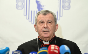 Vaskršnja čestitka Vrhbosanskog nadbiskupa Vukšića: Poziv na zajedništvo i ljubav među vjernicima