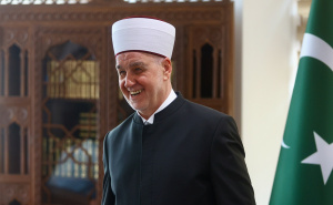 Reis Kavazović čestitao Vaskrs: "Komšije, dijelimo radost s vama, kao što smo to činili stoljećima"