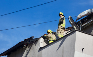 Požar u Sarajevu: Vatrogasci na terenu, pogledajte prizore s mjesta događaja