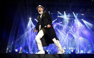 Oglasio se Dino Merlin uoči spektakla na Koševu: "Moja divna publiko, ovo je naše ljeto"