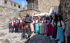 Vranduk oživio duh srednjeg vijeka: Tvrđava postala scena prošlih vremena