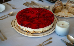 Kremasta poslastica: Jednostavan troslojni kolač - idealan za nenajavljene goste