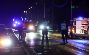Opsadno stanje u Zagrebu, specijalci s dugim cijevima na ulici