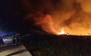 Pogledajte borbu vatrogasaca s vatrenom stihijom u dolini Neretve