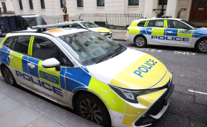 Hapšenja u Londonu: Žena i muškarac osumnjičeni za podmetanje požara u sinagogi