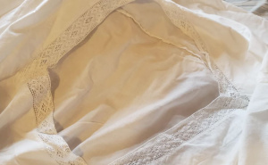 Jugoslovenska navlaka za jorgan: Čemu je služio prepoznatljivi “dijamantski” otvor?