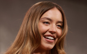 Više se ne kriju: Sydney Sweeney potvrdila vezu s najomraženijim čovjekom u Hollywoodu