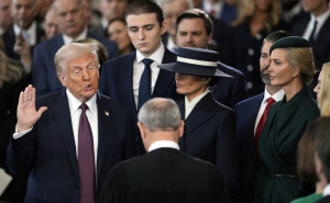 Nakon sukoba s papom i bizarne AI slike: Donald Trump će javno čitati citate iz Biblije