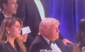 Trump otkrio šta mu je prva dama rekla nakon pucnjave: Pojavio se snimak iz drugog ugla