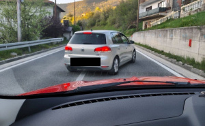Sanel Kajan upozorio na ozbiljan incident u Prozoru: Tvrdi da je napadnut povratnik pred porodicom