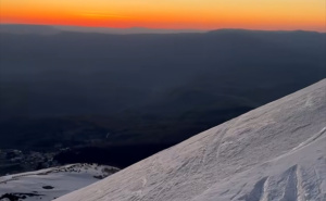 Iako je proljeće uveliko počelo: Sezona skijanja na Bjelašnici još traje