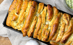 Uvijek dodajte ovaj sastojak u brašno: Tijesto raste 'kao ludo', a pecivo ostaje mekano danima