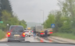 Saobraćajna nesreća kod Sarajeva, stvorile se velike gužve