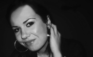 Femicid na Dobrinji | Poznat identitet žrtve, ubijena novinarka Elma Godinjak