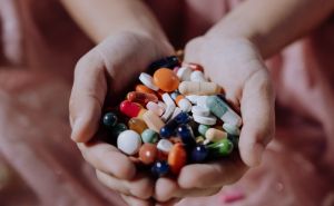 Dva suplementa mogu pomoći u menopauzi, tvrdi stručnjakinja: Šta kaže nauka?
