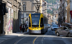 Važno obavještenje za vozače: Sutra u Sarajevu izmjena saobraćaja od 11 do 13 sati