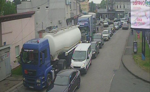 Gužve na graničnom prijelazu Gradiška: Duge kolone vozila na izlazu iz BiH