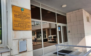 Kvar na vozilu kao mamac: Određen pritvor za 42-godišnju prevaranticu iz Tuzle