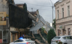 Nevrijeme stiglo u BiH: Vjetar, kiša i grad izazvali štete u više gradova