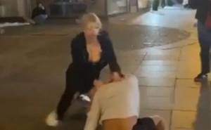 Djevojka pretukla muškarca u centru Zagreba, on ispričao detalje: "Iznenada me počela tuči torbom"