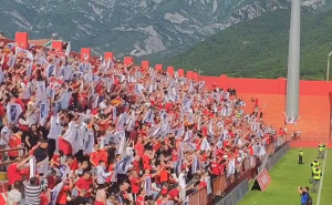 Navijači Veleža odgovorili na psovanje države: Mostarom se ori "Poljem se širi miris ljiljana"
