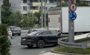 Saobraćajna nesreća u Hrasnom: Sudarili se automobil i kamion