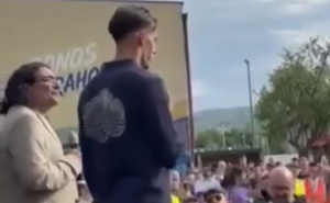 Gest Amara Dedića oduševio građane u Donjoj Orahovici: Dobio je veliki aplauz