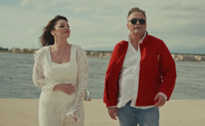 Muhamed Fazlagić Fazla i Bernarda Grbeša predstavili spot za novu pjesmu "Laf pod suncem"