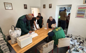 Humanitarna akcija pred Bajram: Podijeljeno 400 paketa socijalno ugroženima
