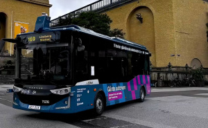 Autobus bez vozača u Švedskoj izazvao saobraćajnu nesreću