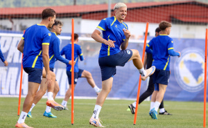 Snimili smo trening reprezentacije BiH, pogledajte sjajnu atmosferu na Butmiru pred sutrašnji duel
