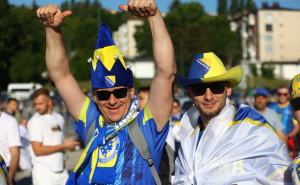 Pogledajte atmosferu ispred stadiona prije utakmice sa Sjevernom Makedonijom