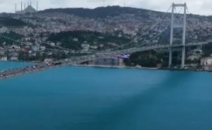 More u Istanbulu promijenilo boju: Stručnjaci objašnjavaju šta je uzrok