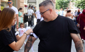 Dan bijelih traka: Građani Sarajeva se prisjećaju stradanja u Prijedoru