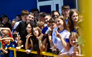 Posebna podrška za Zmajeve: Najmlađi navijači okupirali Grbavicu